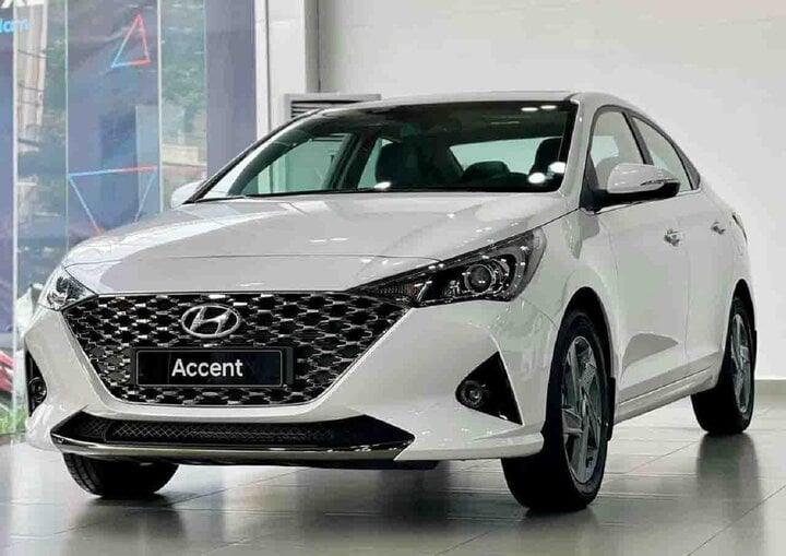 Hyundai Accent: a highly-rated sedan in the B-segment