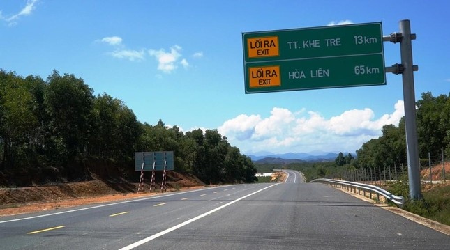 Phê duyệt chủ trương mở rộng 65km cao tốc La Sơn - Hòa Liên- Ảnh 1.