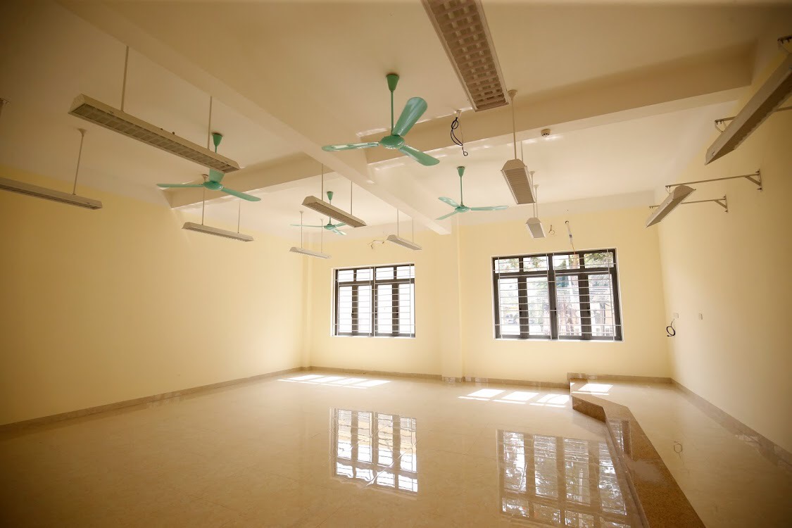 Trường THPT công lập TO ĐẸP, có đủ bể bơi, sân tập ở quận Thanh Xuân: Thành lập chưa lâu nhưng thành tích 