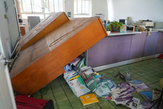 Động đất mạnh lịch sử ở Đài Loan (Trung Quốc): Số người chết tăng lên 10, hơn 700 người mắc kẹt- Ảnh 1.