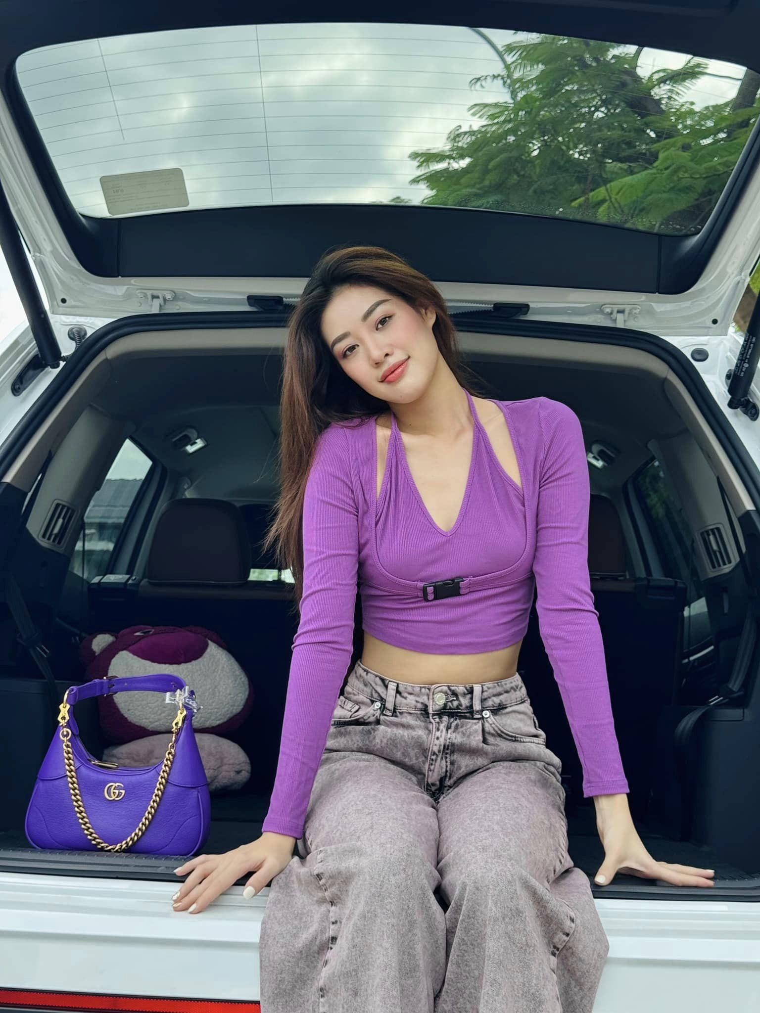 Hoa hậu Khánh Vân dạo này: Vừa tậu nhà mới, xe bạc tỷ và chuyện tình cảm cực kín tiếng- Ảnh 13.