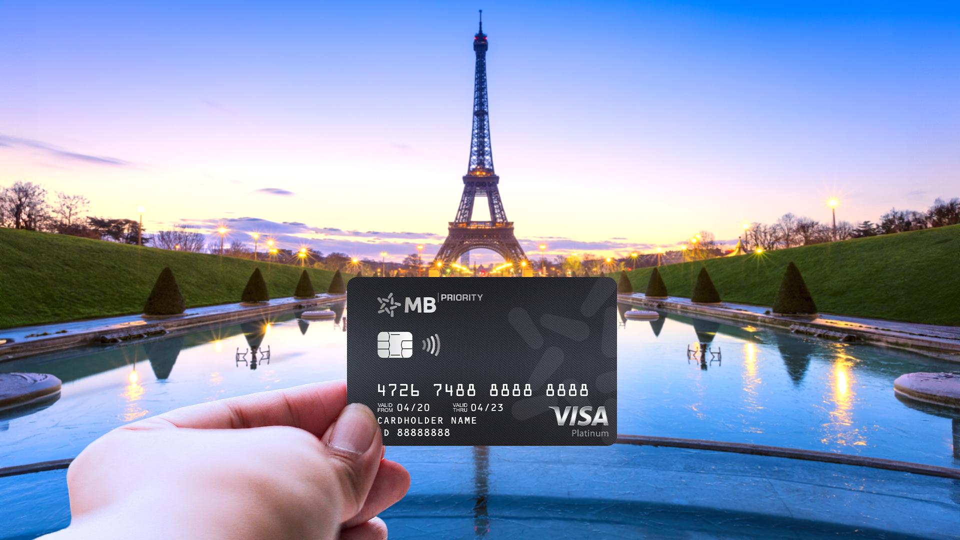 Chủ thẻ MB Visa đầu tiên nhận chuyến đi Pháp xem Olympic Paris 2024- Ảnh 1.
