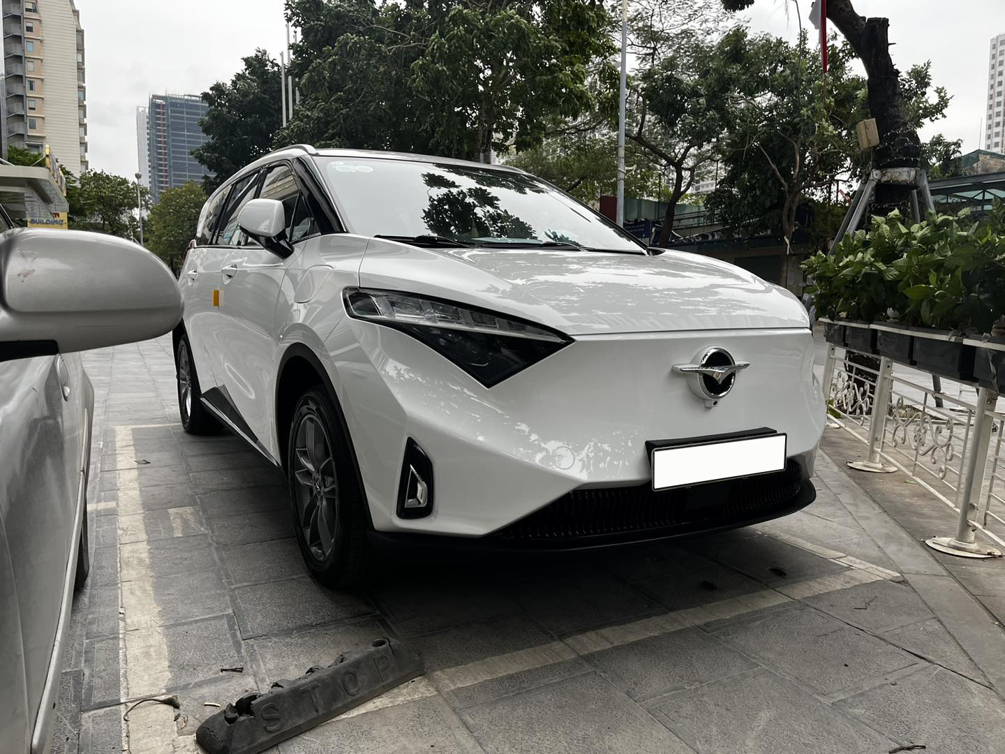 Xe Trung Quốc Haima 7X-E giảm giá mạnh 130 triệu đồng, vẫn đắt hơn Toyota Innova Cross- Ảnh 8.