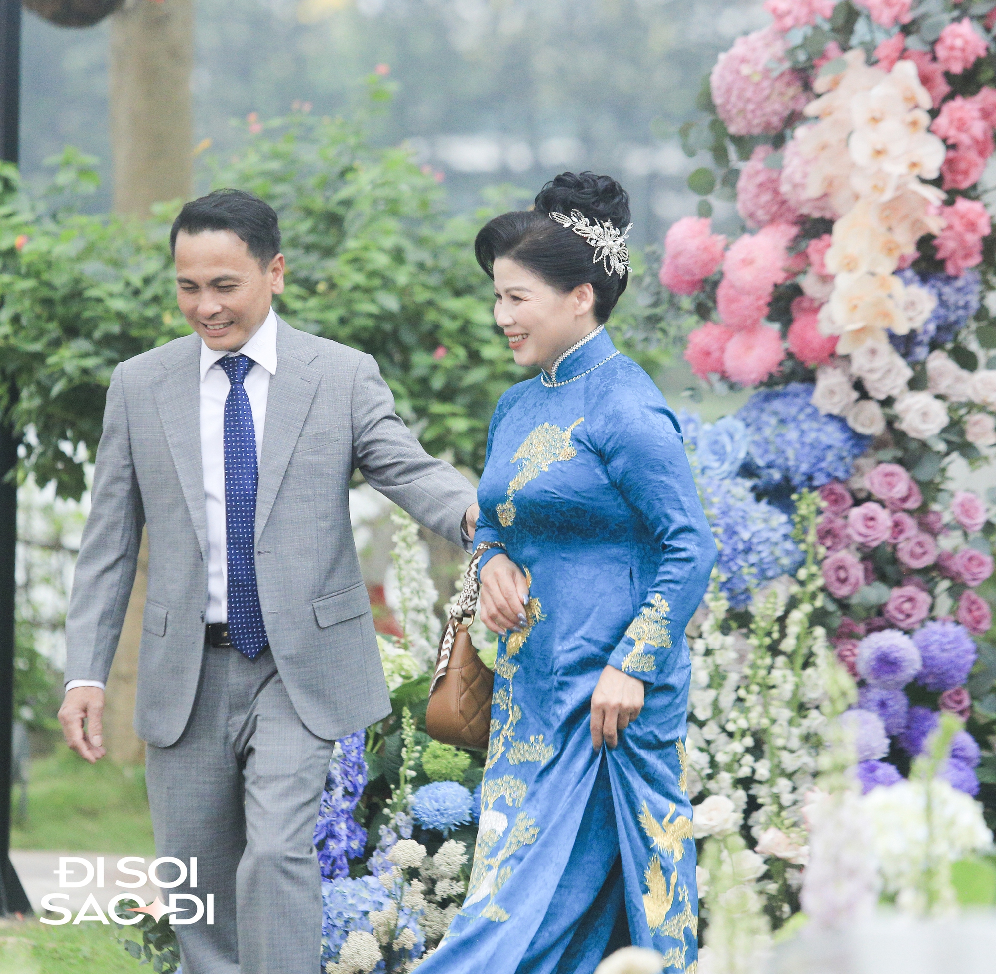 Mẹ bầu Doãn Hải My đọ sắc cùng ái nữ nhà đại gia Minh Nhựa ở đám cưới Quang Hải: Gấp đôi visual là đây- Ảnh 9.