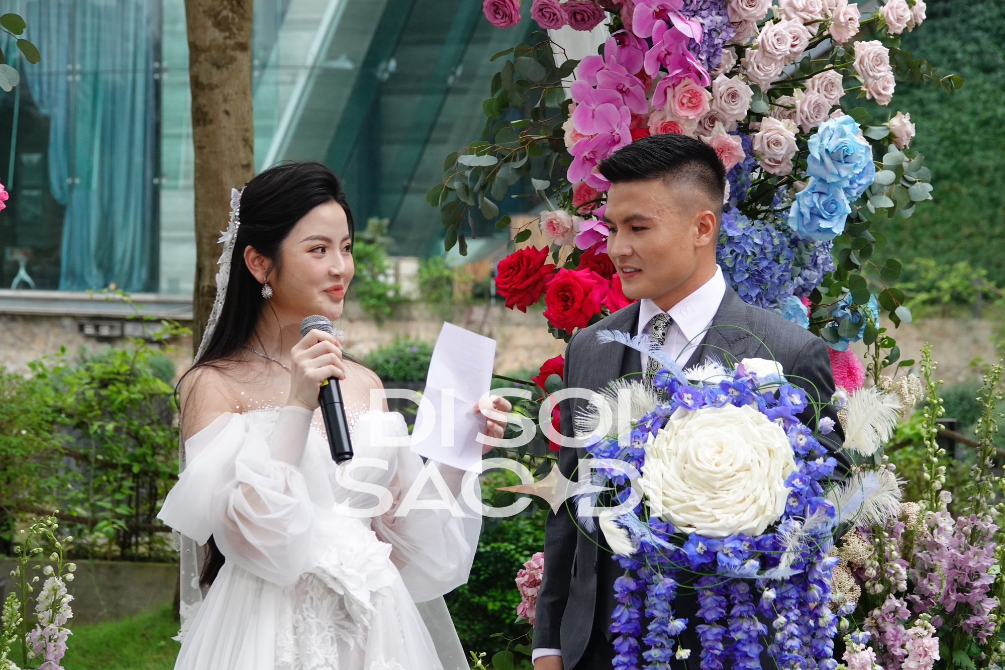 Trọn vẹn lời thề nguyện xúc động của Quang Hải và Chu Thanh Huyền trong ngày cưới, nhắc đến mọi sóng gió- Ảnh 5.