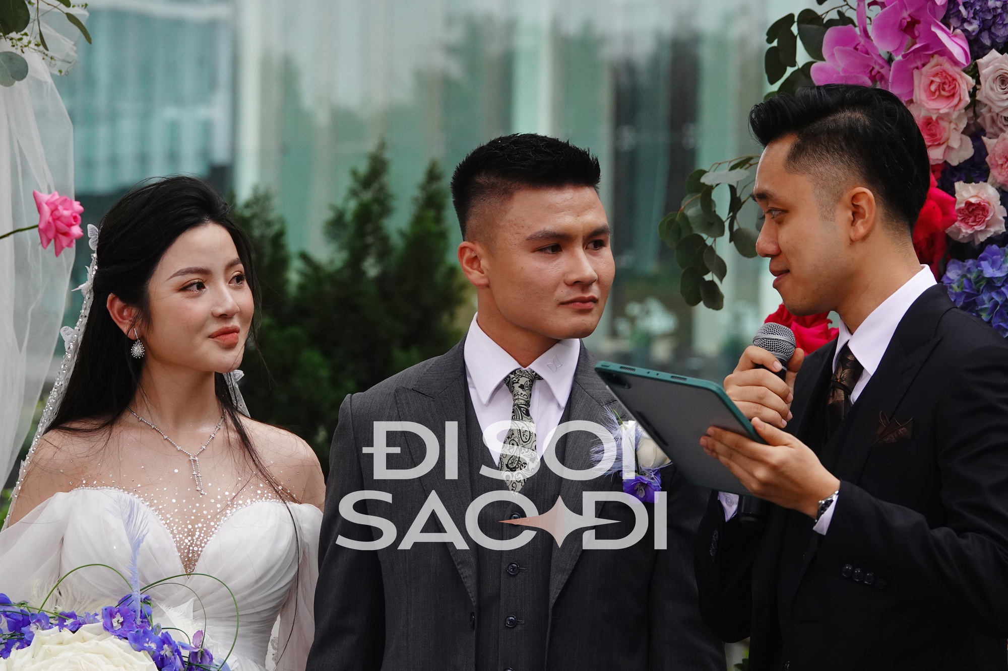 Trọn vẹn lời thề nguyện xúc động của Quang Hải và Chu Thanh Huyền trong ngày cưới, nhắc đến mọi sóng gió- Ảnh 3.