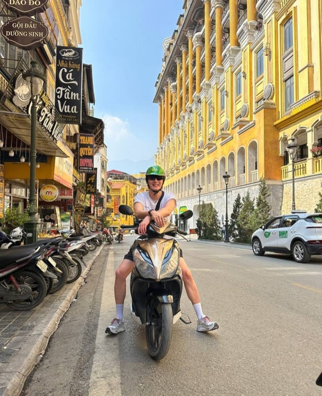 Nam thần “Gia đình là số 1” ngồi xe máy phượt Việt Nam 3 ngày liền, nhất quyết chỉ ăn quán vỉa hè như người bản địa- Ảnh 11.
