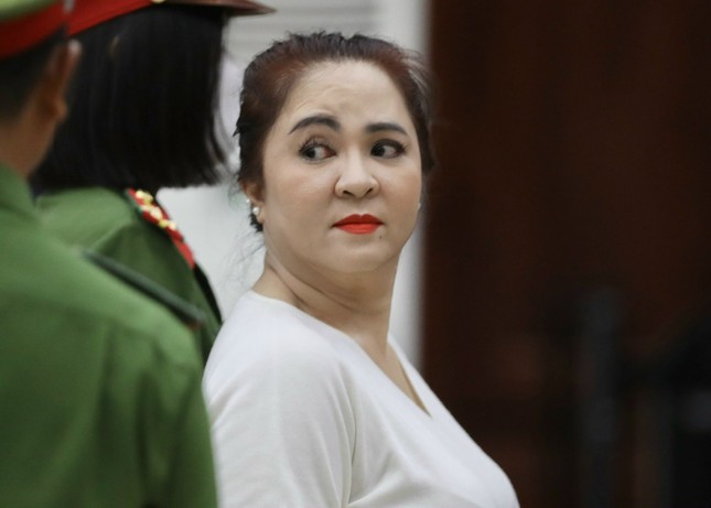 Bà Nguyễn Phương Hằng còn phải chấp hành án hơn 8 tháng- Ảnh 2.