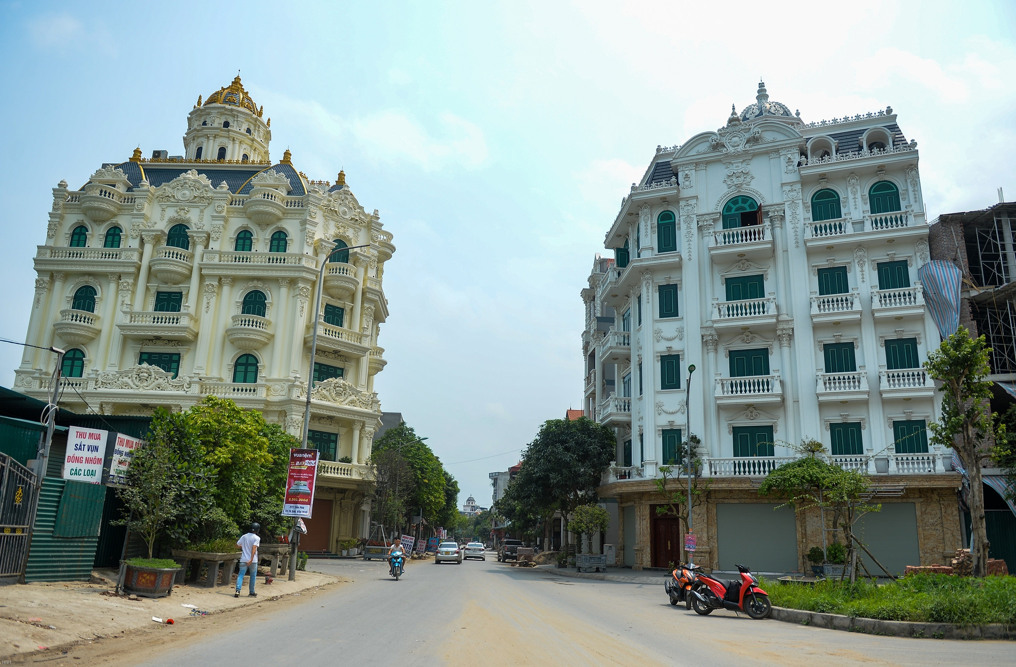 "Ngôi làng đại gia" ngay sát Hà Nội: Biệt thự mọc lên như nấm, dân làng trở thành tỷ phú nhờ nghề này- Ảnh 10.