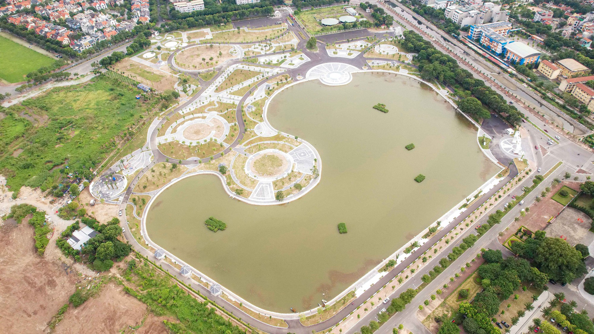Hiện trạng các công viên chậm tiến độ ở Hà Nội- Ảnh 3.