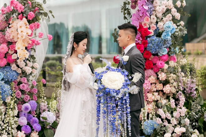 Bị lôi vào drama ảnh cưới 70 triệu của Quang Hải, phía studio mới ở TP.HCM có phản ứng thế nào?- Ảnh 2.