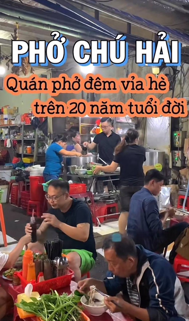 Tranh thủ tối mát rủ nhau đánh chén hết những món vỉa hè độc đáo tại Sài Gòn, tuy phải xếp hàng chờ nhưng ăn vào là thấy xứng đáng- Ảnh 8.