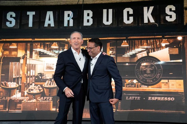 ‘Tôi mới là ông chủ’: Khủng hoảng Starbucks khi Howard Schultz chỉ trích thẳng mặt CEO đương nhiệm, thương hiệu cà phê 100.000 đồng rơi vào hỗn loạn vì nhân viên chẳng biết nghe ai- Ảnh 6.