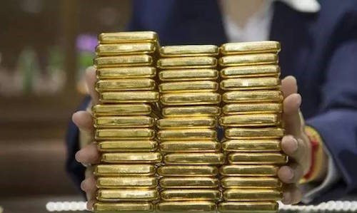 Theo dõi người đàn ông chi 2,8 tỷ đồng mua vàng, 2 tuần liên tục mua cao bán thấp, cảnh sát phát hiện hành vi phạm tội xuyên biên giới- Ảnh 4.