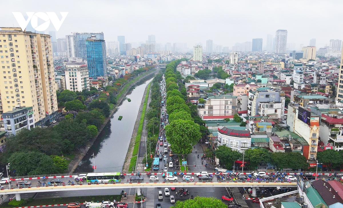 Việc mở rộng đường Láng để giảm ùn tắc giao thông chỉ là giải pháp tình thế- Ảnh 4.