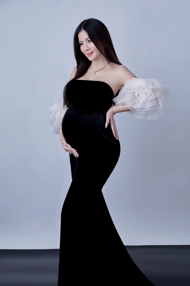 Diễn viên Kha Ly xác nhận đang mang thai 7 tháng sau 8 năm kết hôn- Ảnh 5.