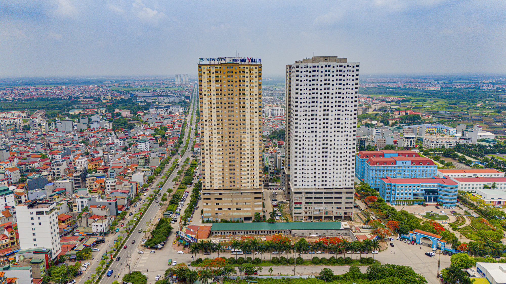 Nhà ở xã hội tại Hà Nội: Nơi xếp hàng từ 2h sáng nộp hồ sơ, nơi mở bán 26 lần vẫn ế- Ảnh 5.