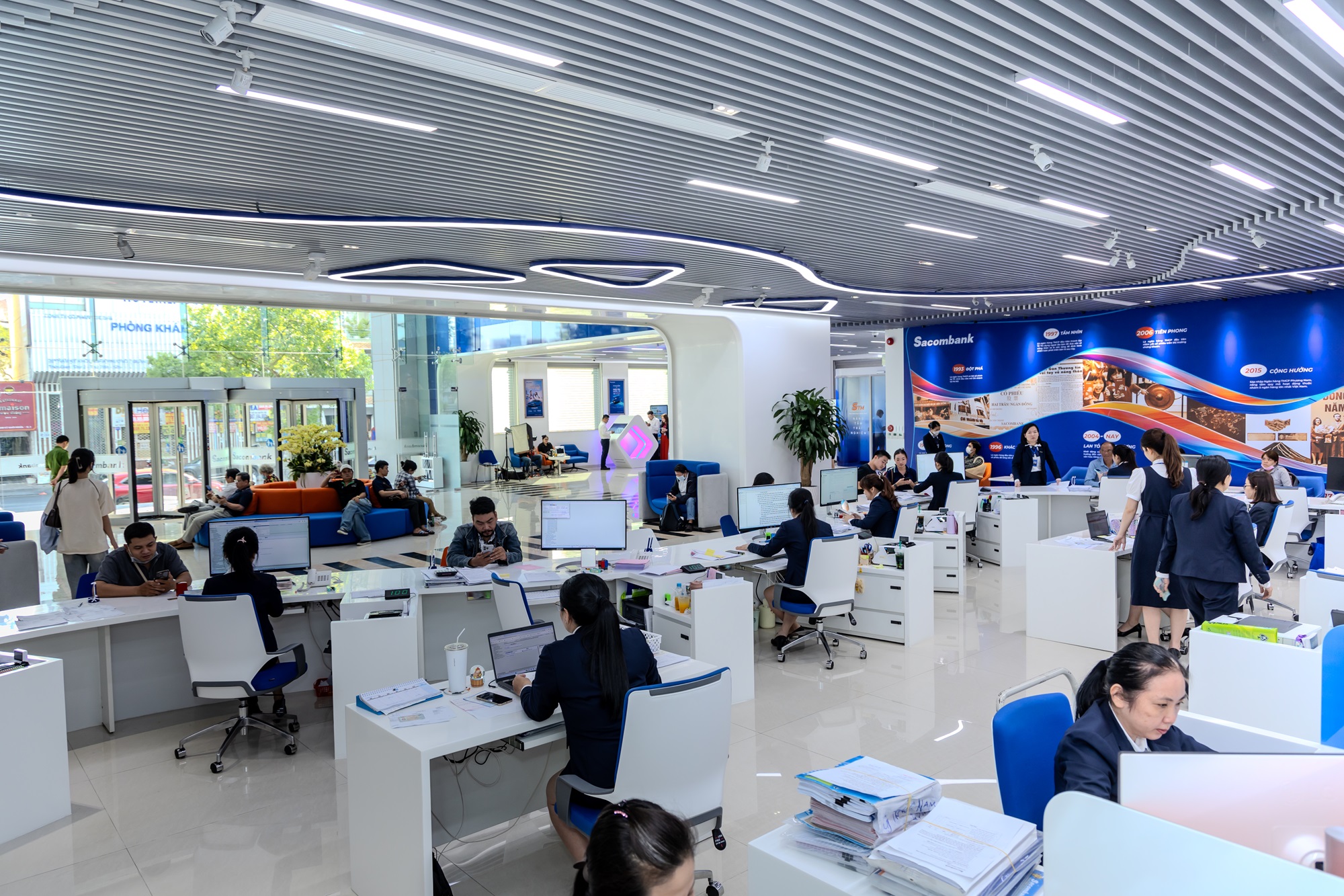 “Mục tiêu kép” của Sacombank trên lộ trình phát triển bền vững- Ảnh 1.