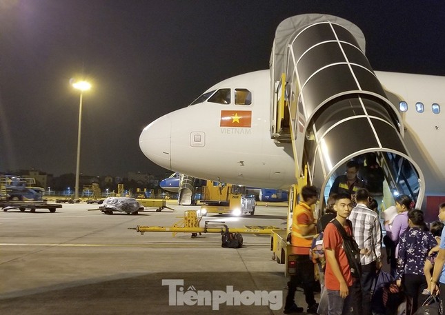 8 triệu khách du lịch Việt Nam trong 5 ngày- Ảnh 2.