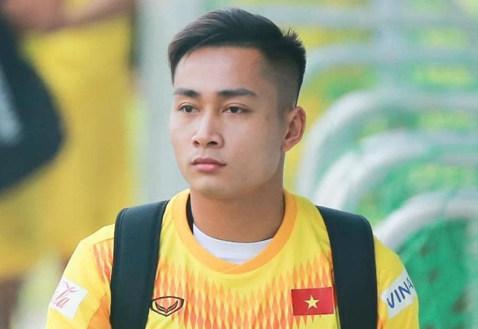 Từng định nghỉ đá bóng vì bị chửi là “tội đồ”, cựu tiền đạo U23 Việt Nam vượt bão dư luận sáng cửa trở lại đội tuyển- Ảnh 1.