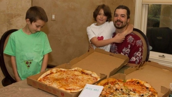 14 năm ngày Bitcoin Pizza Day: người từng bỏ ra 10.000 Bitcoin để đổi lấy 2 chiếc pizza giờ cảm thấy thế nào?- Ảnh 5.