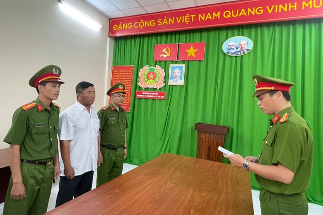 Truy nã cựu Trưởng phòng Tàu sông Cục Đăng kiểm Việt Nam- Ảnh 2.