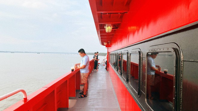 Hào hứng thử siêu tàu cao tốc lớn nhất Việt Nam đi Côn Đảo: giá vé chỉ bằng 1/3 vé máy bay, tàu xịn sạch đẹp nhưng vẫn tiếc một điểm chưa 
