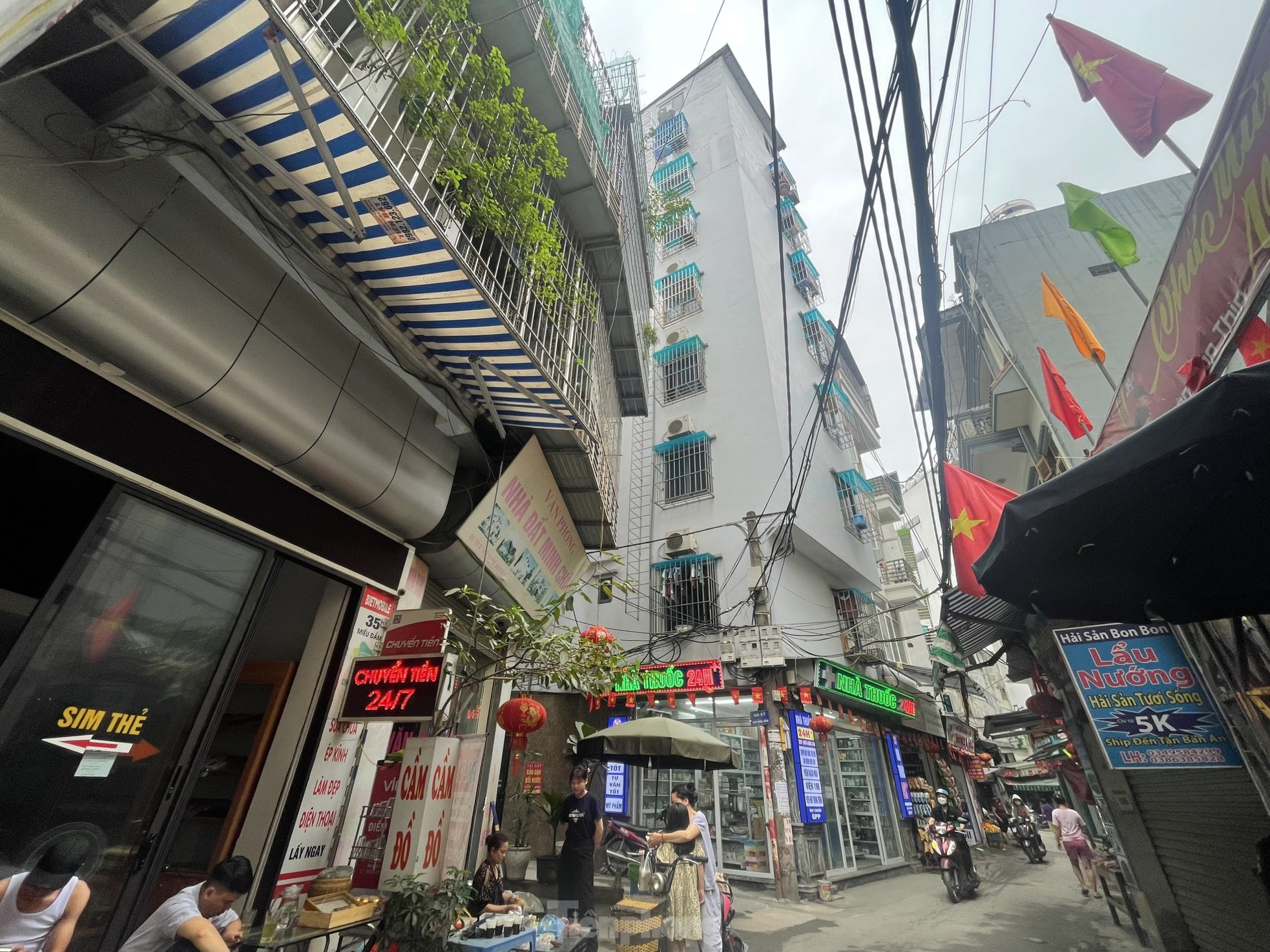 Tràn lan khu nhà trọ, chung cư mini không đảm bảo PCCC ở Hà Nội- Ảnh 8.