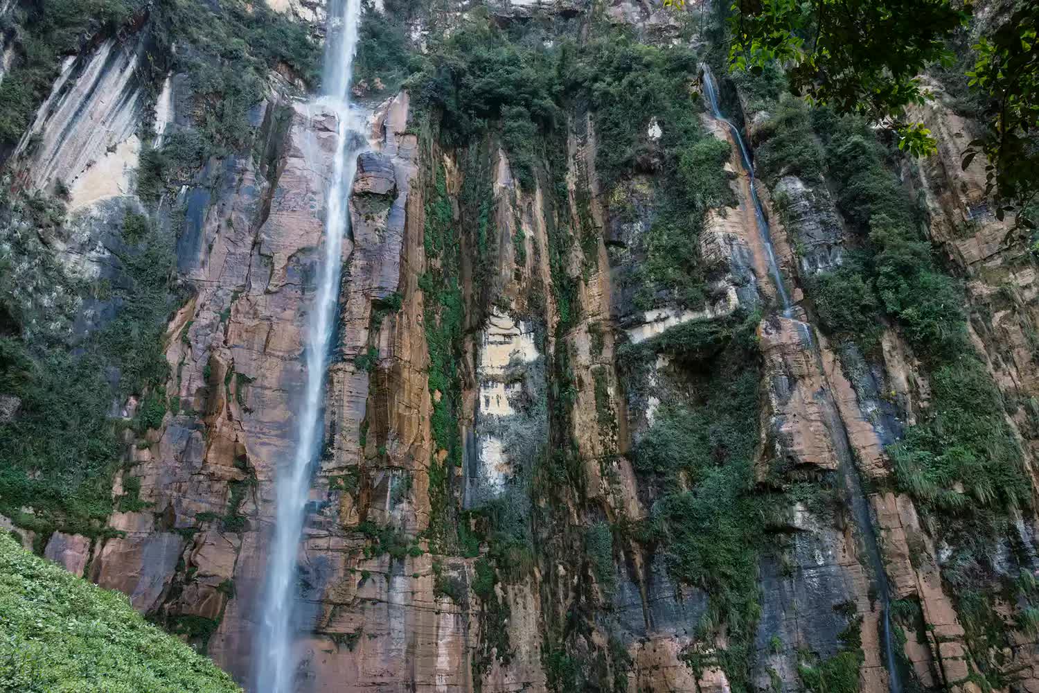 Chiêm ngưỡng 21 thác nước đẹp nhất thế giới: Việt Nam có tên, là thác nắm kỷ lục Đông Nam Á- Ảnh 19.