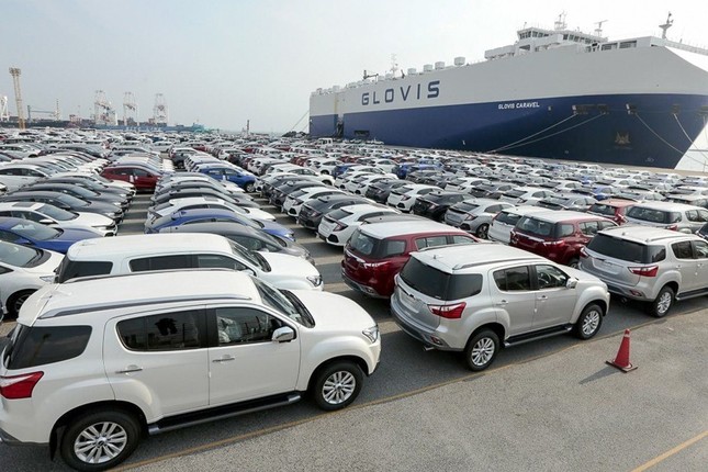 Ô tô nhập khẩu vào Việt Nam vượt mốc 1 tỷ USD- Ảnh 1.