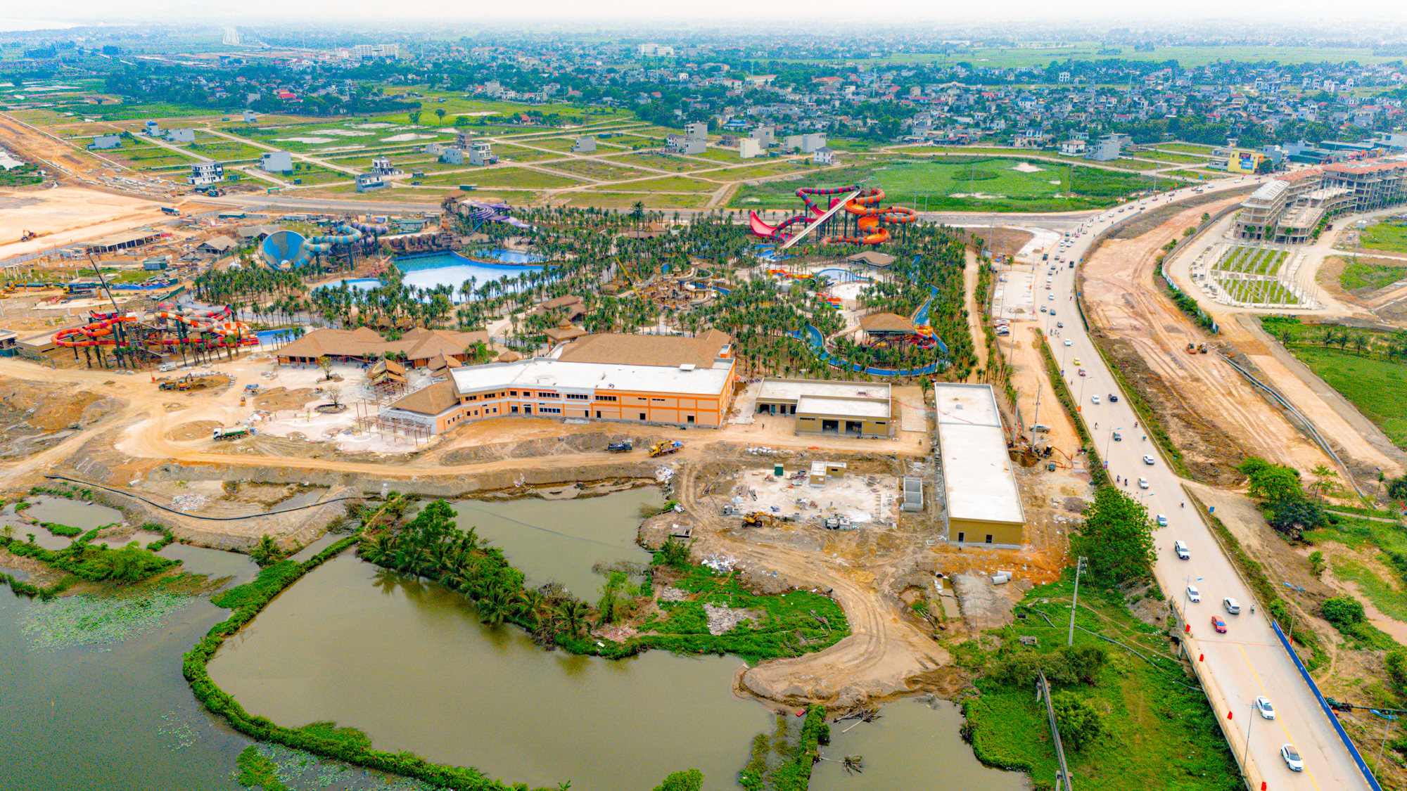 Toàn cảnh siêu dự án một tỷ USD của Sun Group tại thành phố nhỏ nhất Việt Nam: Công viên nước lớn bậc nhất miền Bắc, quảng trường biển sức chứa 10.000 người- Ảnh 9.