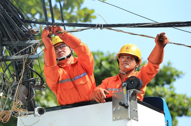 Ngành điện lý giải nguyên nhân hoá đơn tiền điện tháng 4 tại TPHCM tăng đột biến- Ảnh 3.