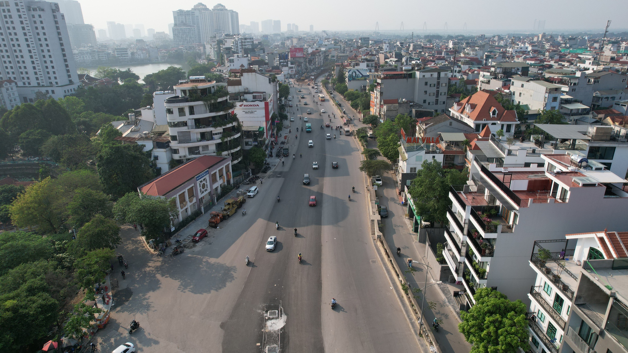 Cận cảnh dự án mở rộng đường đê hơn 800 tỷ đồng, lớn nhất Hà Nội gỡ được 'nút thắt', hẹn ngày về đích sớm- Ảnh 7.