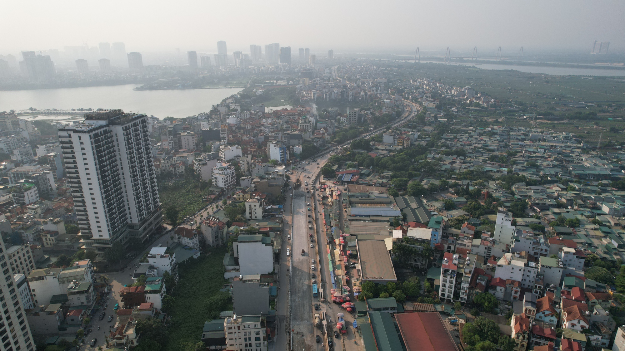 Cận cảnh dự án mở rộng đường đê hơn 800 tỷ đồng, lớn nhất Hà Nội gỡ được 'nút thắt', hẹn ngày về đích sớm- Ảnh 2.