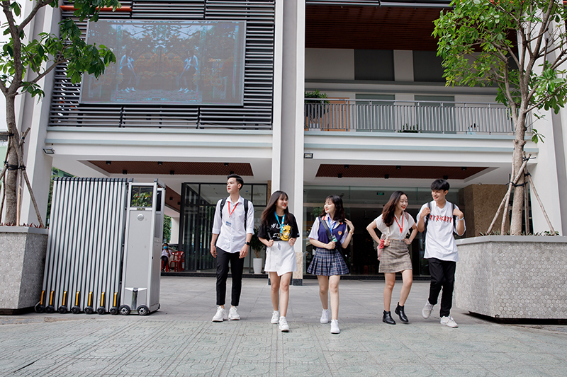 Không phải FTU, NEU đây mới là trường đại học của nhiều tỷ phú tự thân top 1 tại Việt Nam, có cả 