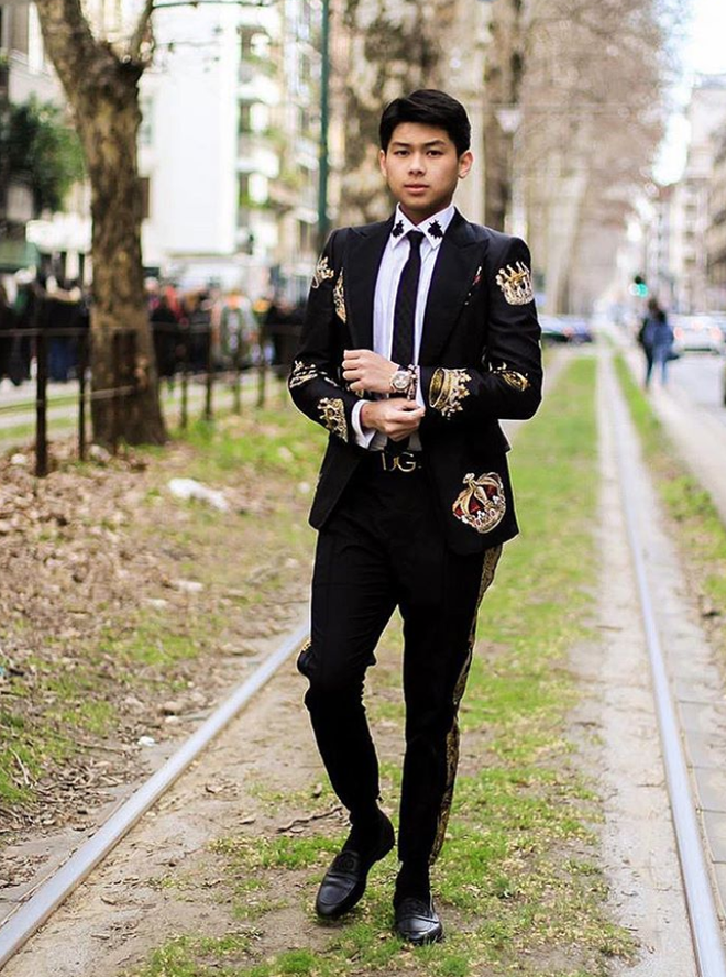 Thiếu gia nhà tỷ phú nổi nhất nhì Việt Nam với vẻ ngoài điển trai không kém diễn viên: 23 tuổi đã làm Phó tổng giám đốc, cuộc sống sang chảnh như hoàng tử- Ảnh 6.