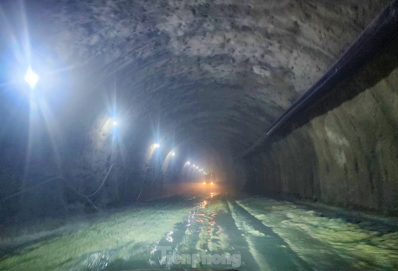 Đại công trường hầm xuyên núi hơn 12.500 tỷ trên cao tốc Bắc - Nam- Ảnh 2.