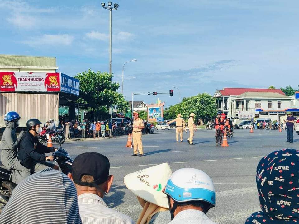 UBND tỉnh Quảng Nam đề nghị không tập trung đông người khi 