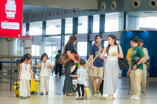 Lý do khiến vé máy bay khan hiếm, khó mua- Ảnh 2.