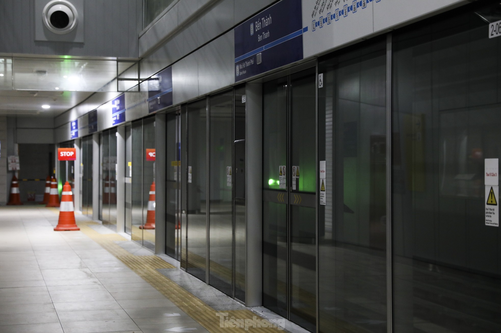 Cận cảnh 2 ga ngầm siêu hiện đại thuộc tuyến Metro số 1- Ảnh 4.