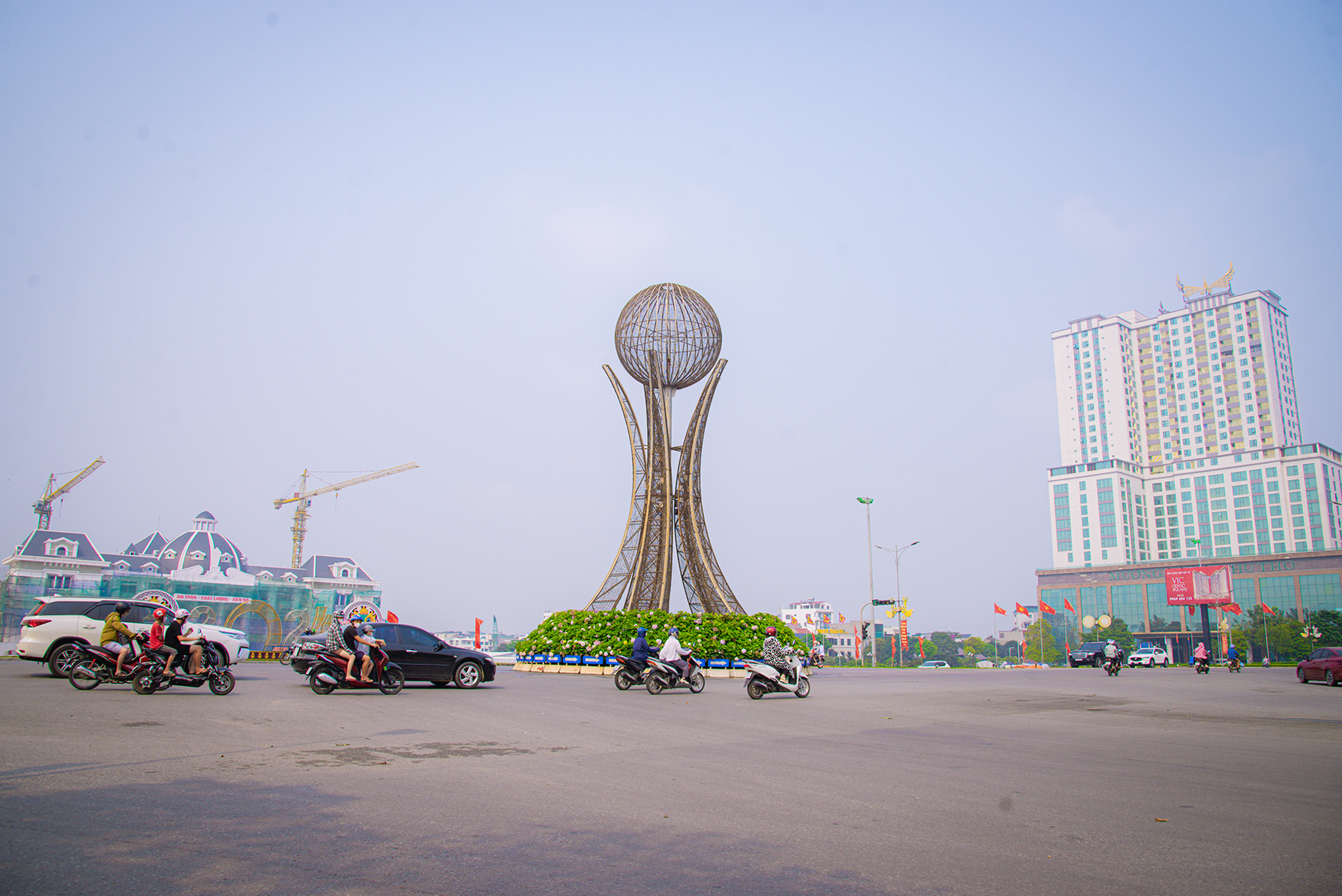 Đại lộ trong thành phố từng dài nhất Việt Nam: hơn 3.000 số nhà, là trục chính của đô thị hơn 200.000 dân- Ảnh 9.