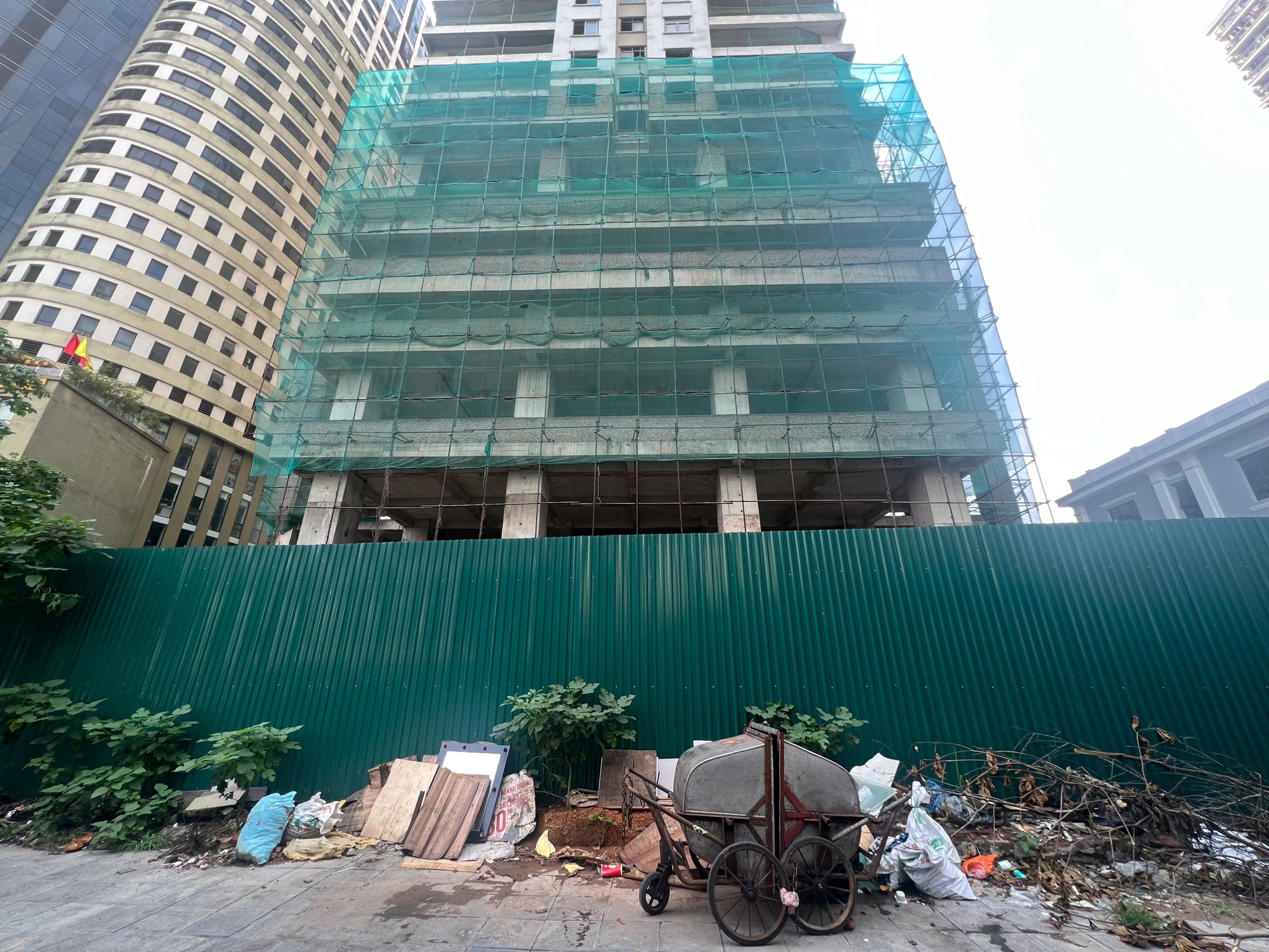 Cận cảnh toà nhà 39 tầng trên “đất vàng” của công ty Ba Đình xây hơn thập kỷ chưa xong- Ảnh 14.