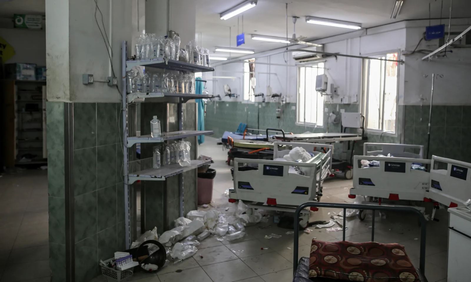 Giao tranh căng thẳng, các bệnh viện ở Rafah rơi vào tình cảnh thảm khốc- Ảnh 1.