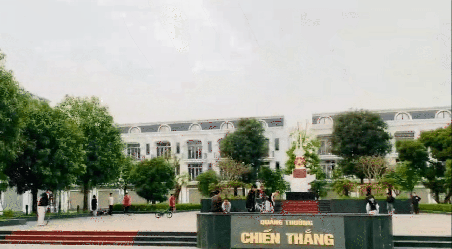 Ở một huyện ngoại thành Hà Nội, bước chân ra đường là thấy lâu đài, biệt phủ- Ảnh 22.
