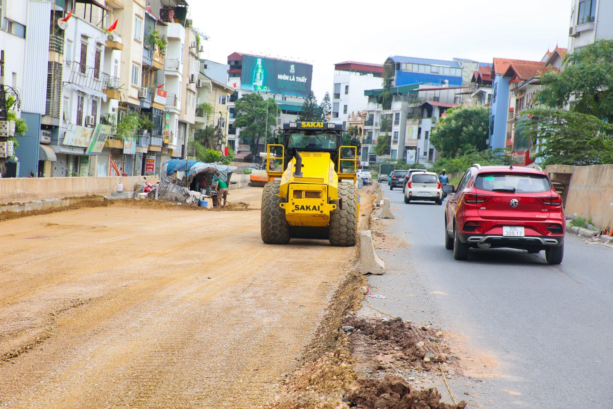 Nhìn gần 'con đường đau khổ' hơn 800 tỷ Âu Cơ - Nghi Tàm sắp thông xe- Ảnh 14.