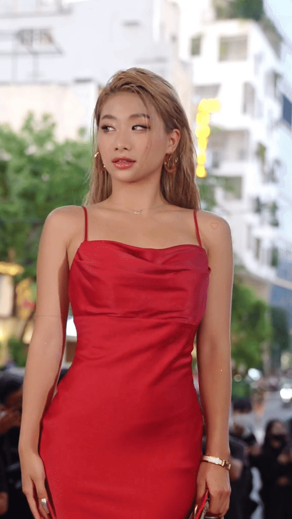 Hot girl Phạm Như Phương bị lập group anti fan hơn 10K thành viên sau loạt thị phi- Ảnh 1.