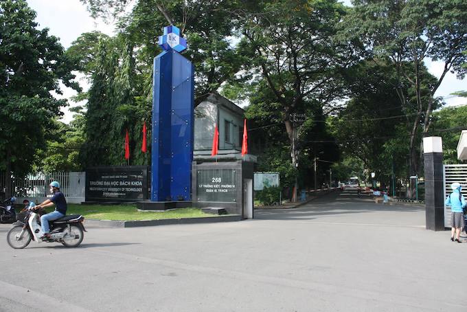 Một ĐH công lập TP HCM báo doanh thu hơn 1.000 tỷ: Là trường cũ của ông chủ Thaco và nhiều tỷ phú Việt- Ảnh 1.