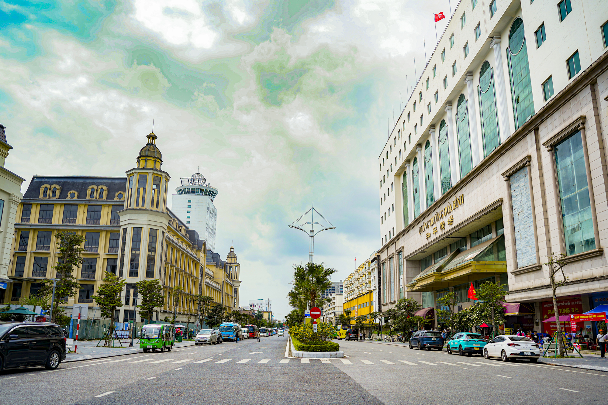 Diện mạo 2 địa phương biên giới sắp sáp nhập để trở thành “siêu thành phố” rộng gần bằng Đà Nẵng: Có cửa khẩu, đường cao tốc, dự án tỷ USD- Ảnh 3.