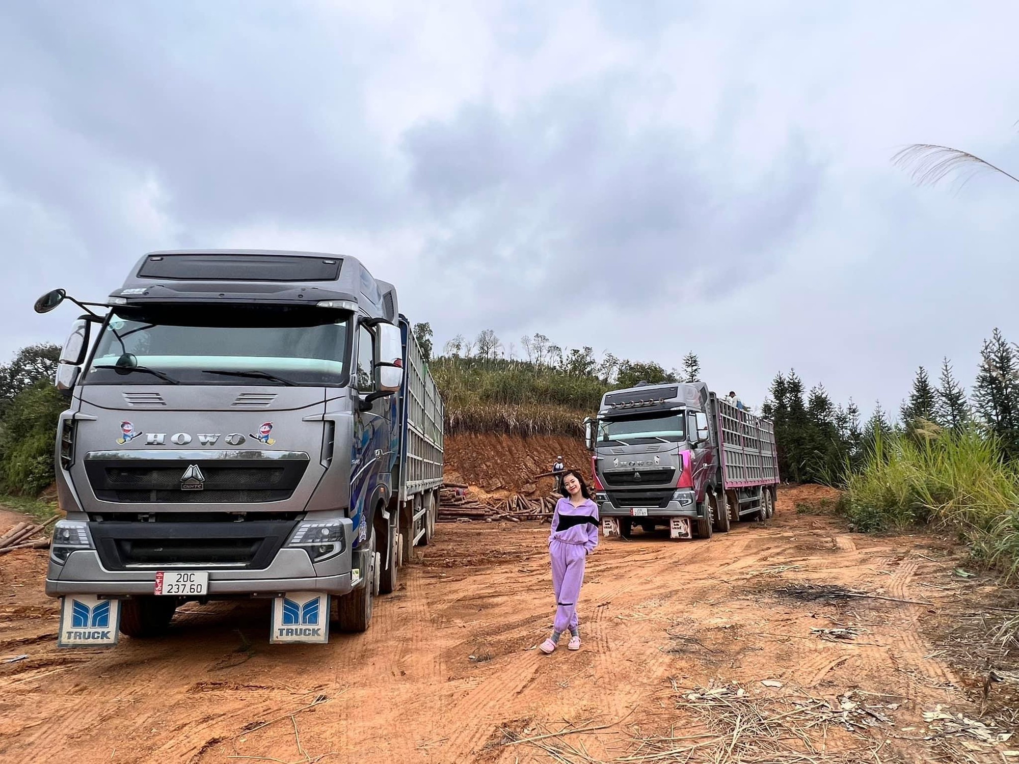 Nữ tài xế Gen Z Thái Nguyên nặng 38kg lái xe tải 30 tấn khắp miền Bắc: Thời gian mình ở trên xe còn nhiều hơn ở nhà- Ảnh 1.
