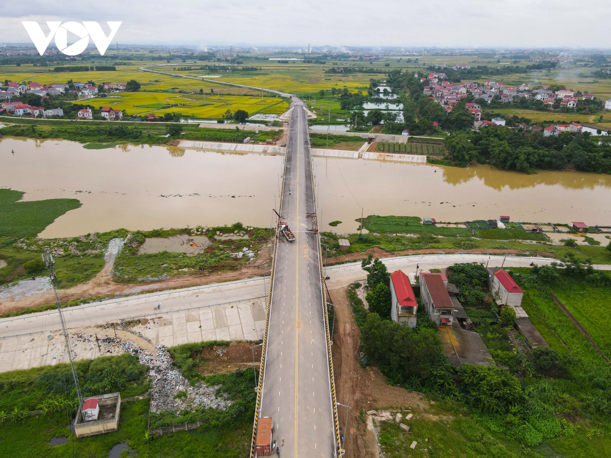 Cầu Hà Bắc 2 nối Bắc Giang - Bắc Ninh gần 400 tỷ đắp chiếu, dân đi đò qua sông- Ảnh 8.
